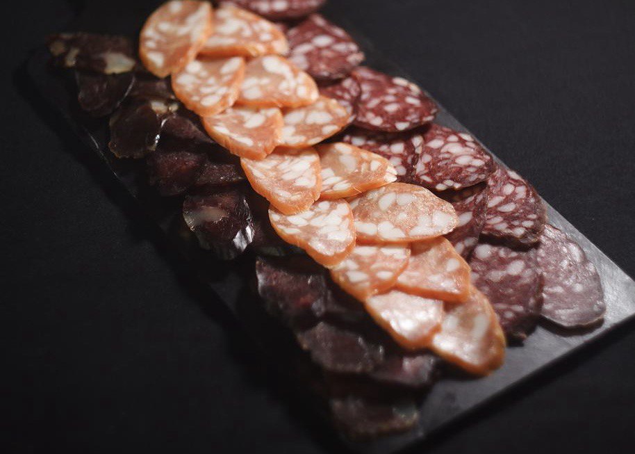 Ассорти мясное